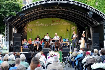 Mainz lebt auf seinen Plätzen