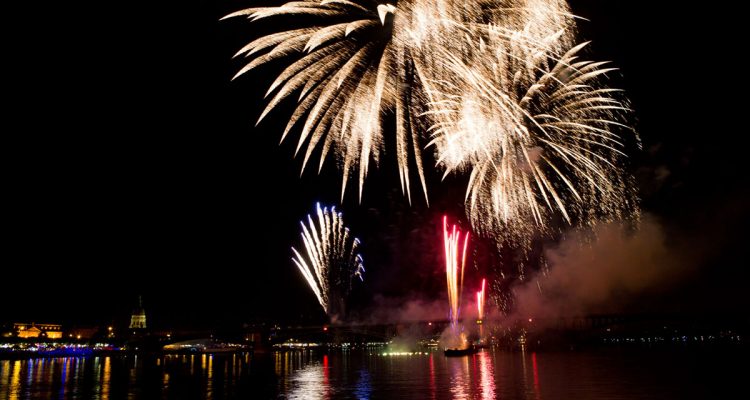 Silvester Feuerwerk 2017