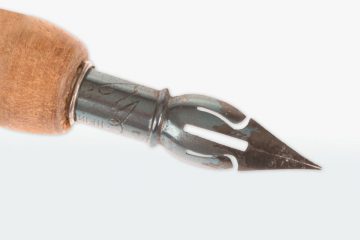 Umgangsformen, schwarzmalen, Mainzer Modell, Grundsteuererhöhung, Mainzer Baupolitik, Anglizismen, Stadtrat, Zinsen Sparkasse, Privatisierung, Schusterstraße, Demokratie, Digitalisierung, ChatGPT, Mogunzius, Ehrenamt, Arbeitskräftemangel, Winterhafen, Homeoffice, Normalität, Kunden