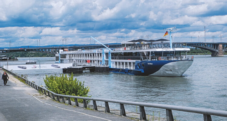 Flusskreuzer